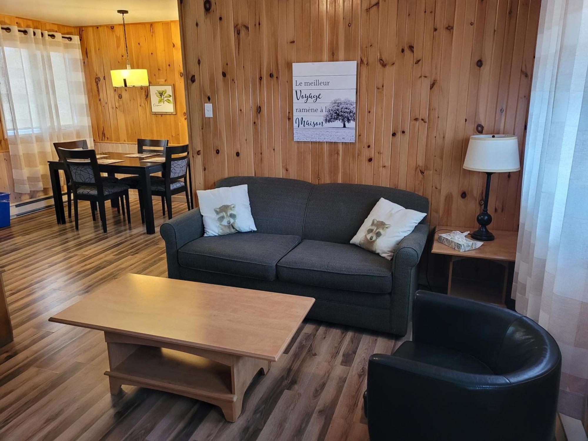 Centre De Vacances 5 Etoiles Family Resort Sacre-Coeur المظهر الخارجي الصورة